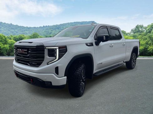 Used 2023 GMC Sierra 1500 AT4 w/ AT4 Premium Package AWD/4WD image 27