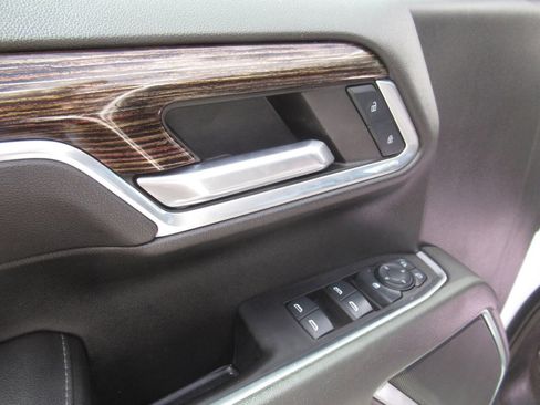 Used 2024 GMC Sierra 1500 Elevation image 20