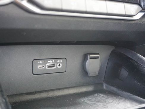 Used 2024 Nissan Altima 2.5 SV image 24