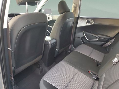 Certified 2024 Kia Soul LX w/ Option Group 015 FWD image 6