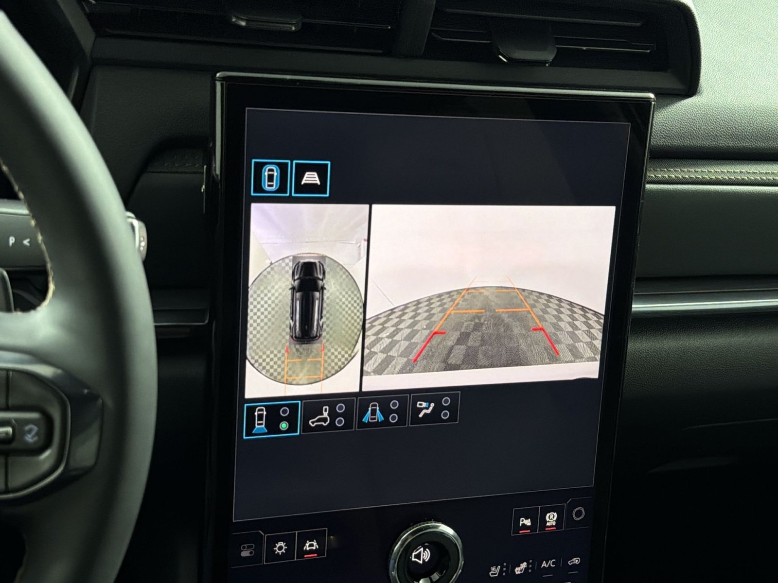New 2027 GMC Terrain AT4 w/ Convenience Package III AWD/4WD image 19