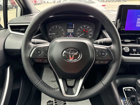 Certified 2025 Toyota Corolla SE image 11
