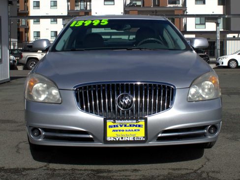 Used 2011 Buick Lucerne CX image 9