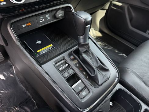 Used 2025 Honda CR-V EX-L image 19
