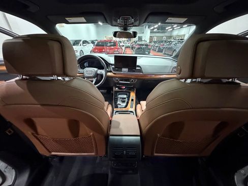 Used 2021 Audi Q5 Prestige w/ Prestige Package AWD/4WD image 39