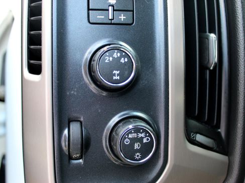 Used 2015 GMC Sierra 3500 Denali image 27