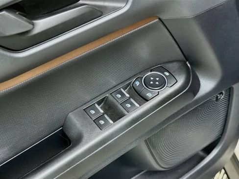 Used 2024 Ford Bronco Sport Outer Banks w/ Tech Package AWD/4WD image 18