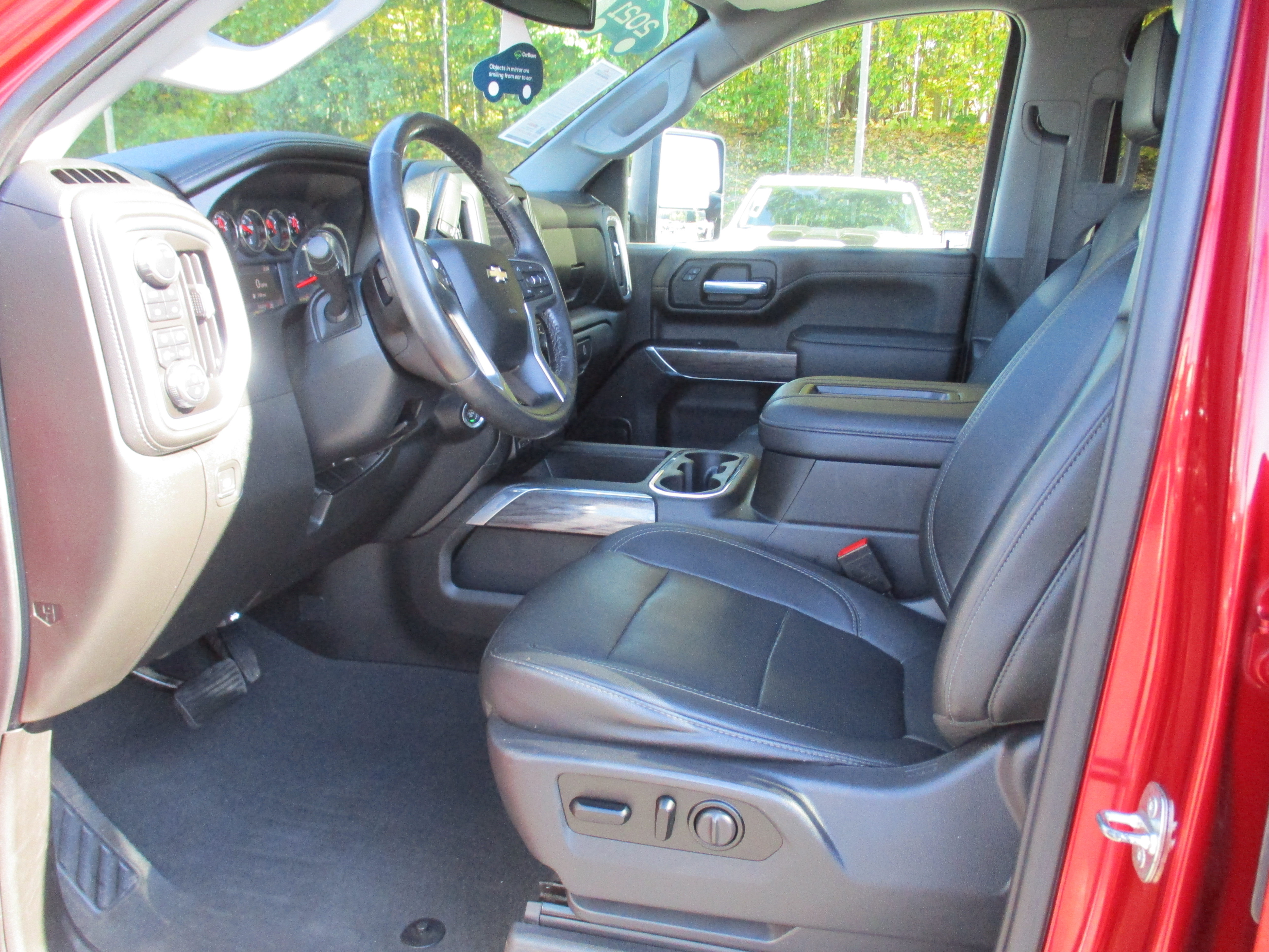 Used 2021 Chevrolet Silverado 2500 LTZ w/ LTZ Convenience Package AWD/4WD image 11