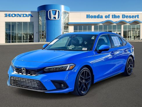 Certified 2024 Honda Civic Sport Touring image 3