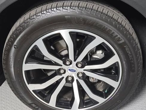 Used 2025 Ford Explorer ST-Line RWD image 4