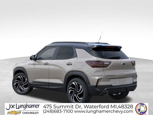New 2026 Chevrolet TrailBlazer RS w/ Convenience Package FWD image 3