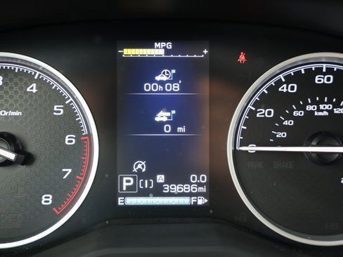 Used 2020 Subaru Forester Limited image 25