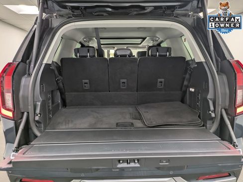 Certified 2025 Ford Expedition Platinum w/ Driver's Package AWD/4WD image 26