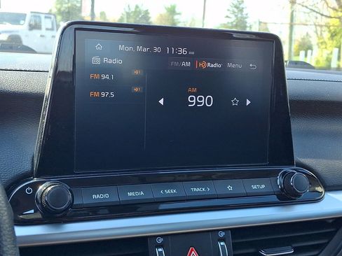 Used 2024 Kia Forte LXS image 29