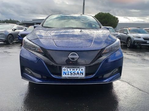 Used 2025 Nissan Leaf SV Plus image 3