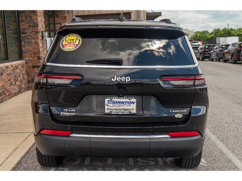 Used 2023 Jeep Grand Cherokee L Limited AWD/4WD image 4
