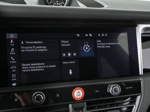 Certified 2026 Porsche Macan Turbo AWD/4WD image 13