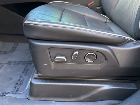 Used 2025 Cadillac Escalade ESV Premium Luxury w/ Touring Package image 56