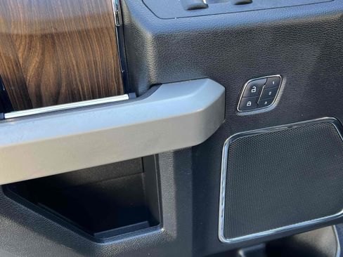 Used 2017 Ford F150 Lariat w/ Equipment Group 502A Luxury image 60