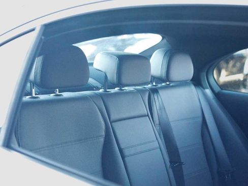 New 2026 Mercedes-Benz C 300 4MATIC Sedan image 24