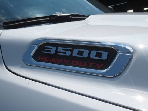 Used 2025 RAM 3500 Big Horn AWD/4WD image 5