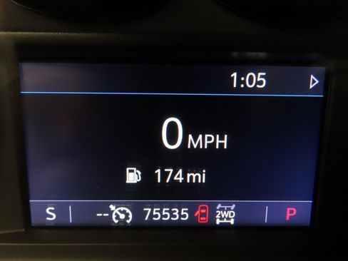 Used 2020 Chevrolet Silverado 2500 LTZ w/ LTZ Plus Package image 12