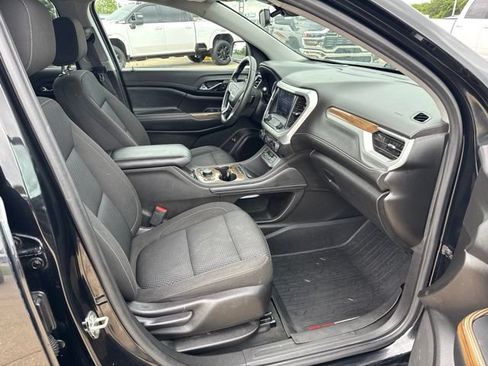 Used 2022 GMC Acadia SLE w/ Driver Convenience Package FWD image 28
