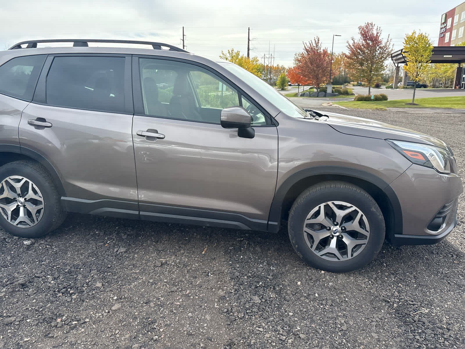 Used 2023 Subaru Forester Premium AWD/4WD image 7