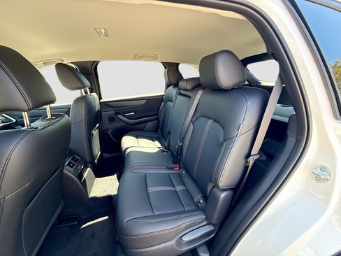 New 2026 MAZDA CX-70 SC AWD/4WD image 25