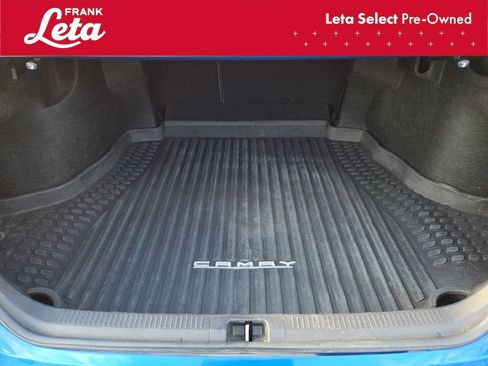 Used 2018 Toyota Camry XSE image 30