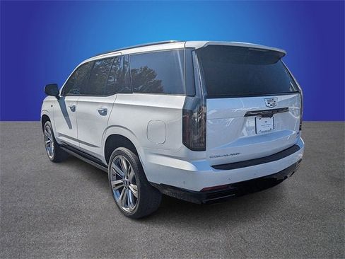 New 2025 Cadillac Escalade Sport Platinum w/ LPO, Floor Liner Package image 3