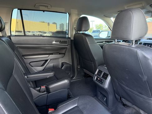 Used 2018 Volkswagen Atlas SE image 40