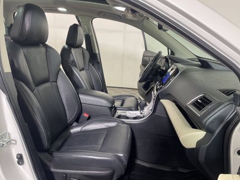 Used 2022 Subaru Ascent Limited w/ Technology Package AWD/4WD image 24