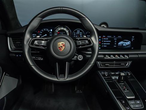 Certified 2025 Porsche 911 Turbo AWD/4WD image 18
