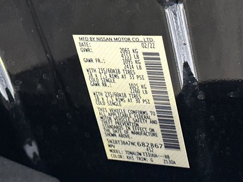 Used 2022 Nissan Rogue SV image 32