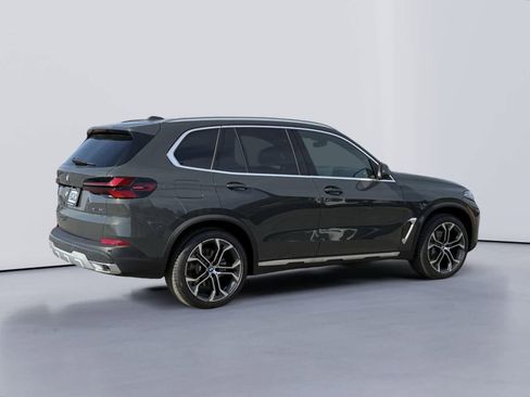 New 2026 BMW X5 xDrive40i AWD/4WD image 3