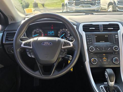 Used 2016 Ford Fusion S w/ Equipment Group 101A image 31