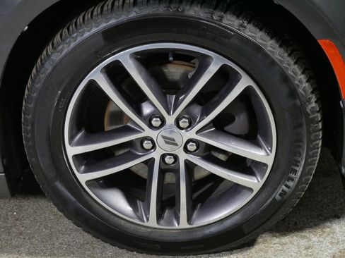 Used 2019 Dodge Charger SXT w/ Plus Group image 15