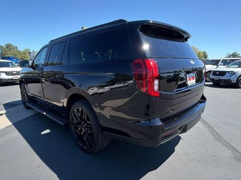 New 2027 Ford Expedition Max Platinum w/ Stealth Performance Package AWD/4WD image 6
