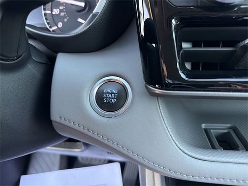 Certified 2020 Toyota Highlander XLE image 15