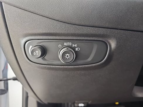 Certified 2024 Chevrolet Equinox LT FWD image 31