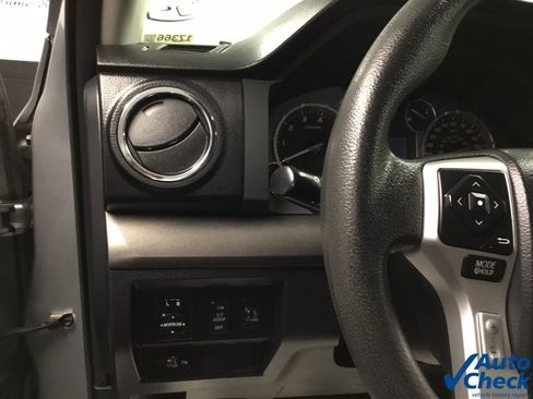 Used 2017 Toyota Tundra SR5 image 26