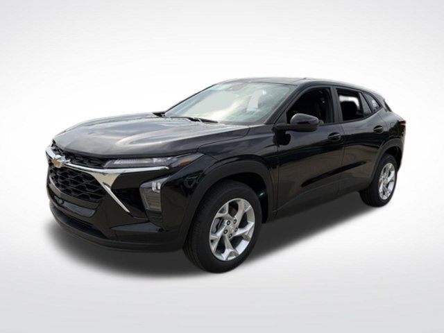 New 2026 Chevrolet Trax LS w/ LS Convenience Package FWD image 4