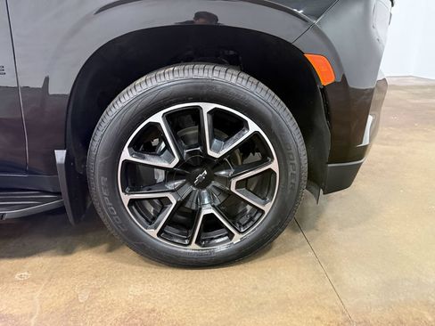 Used 2024 Chevrolet Tahoe RST w/ Luxury Package AWD/4WD image 89