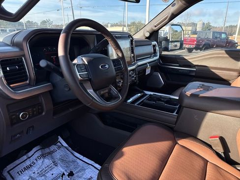 New 2025 Ford F350 King Ranch w/ Chrome Package image 15