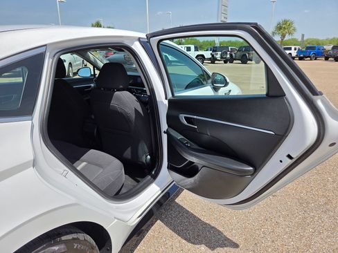Used 2024 Hyundai Sonata SEL FWD image 15