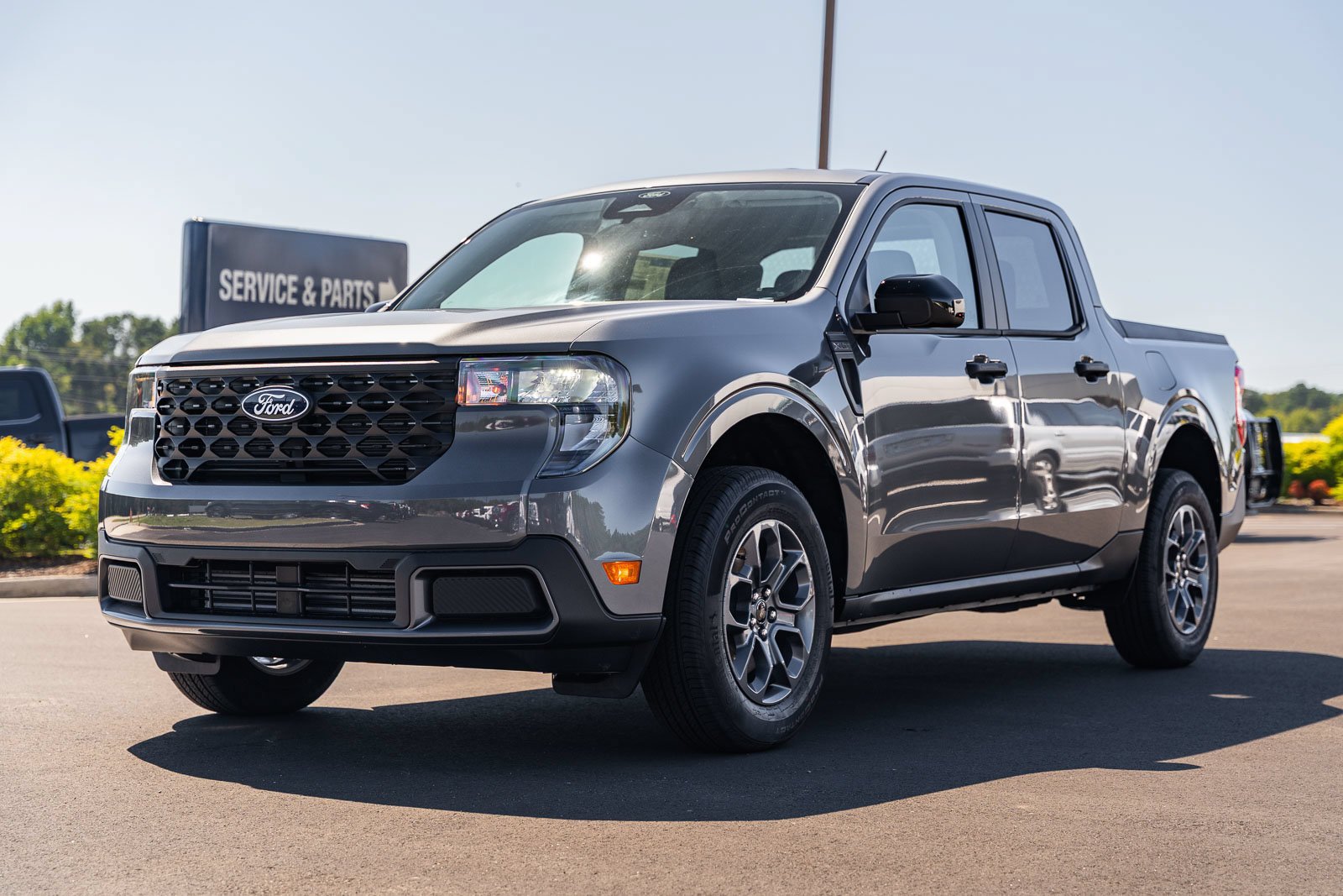 New 2026 Ford Maverick XLT FWD image 2