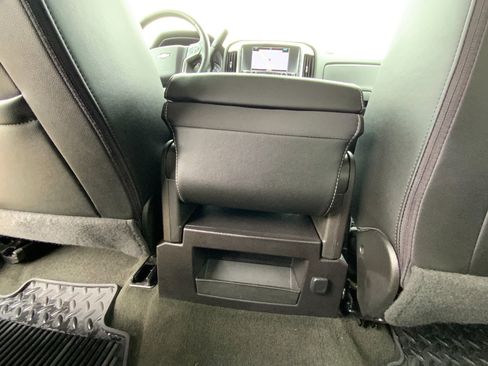 Used 2016 Chevrolet Silverado 2500 LT w/ LT Convenience Package image 21