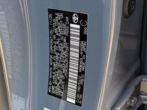 New 2026 Toyota Prius XLE image 16