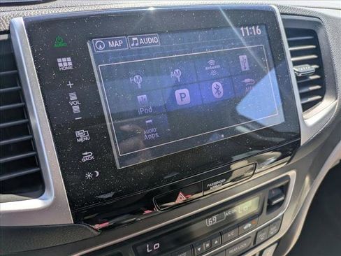 Used 2016 Honda Pilot EX-L image 12